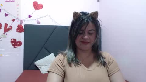 pamela_echeverria online show from March 14, 12:17 pm