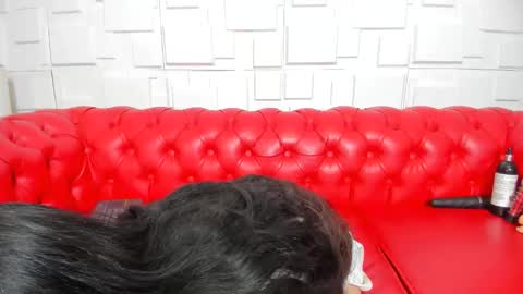 pamela_gaviria01 online show from October 27, 2:45 pm