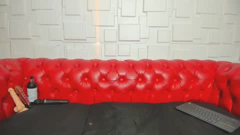 pamela_gaviria01 online show from September 9, 2:50 pm