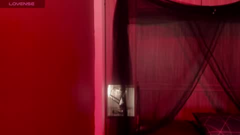  P A M  online show from April 26, 4:10 am