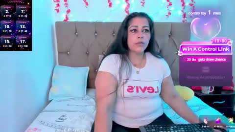 Snapshot of pamelaasshorny chatting on January 7, 7:59 pm Pamela online show from January 7, 7:59 pm