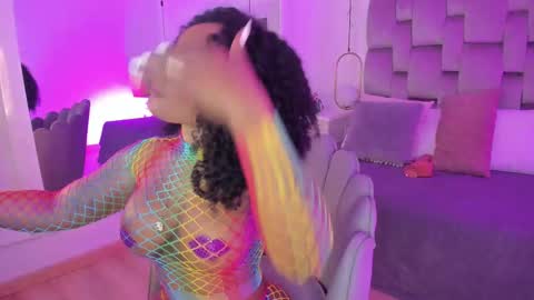 Snapshot of pamelamendez_ chatting on March 9, 3:32 am Pamela online show from March 9, 3:32 am