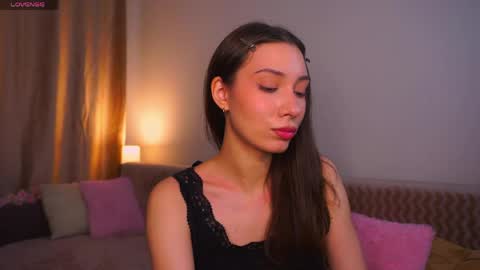 pamilarakestraw online show from March 11, 8:29 am