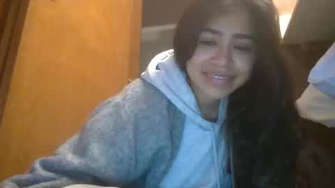 PancakePeachez online show from January 7, 5:20 pm