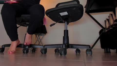 Pandora online show from April 25, 9:01 pm