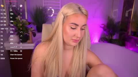 Lia online show from April 29, 2:31 pm