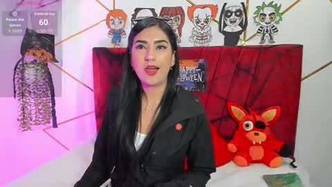 paris_evans_01 online show from October 24, 1:29 pm