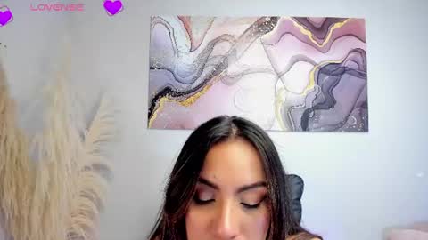 Paris  online show from June 25, 5:12 am