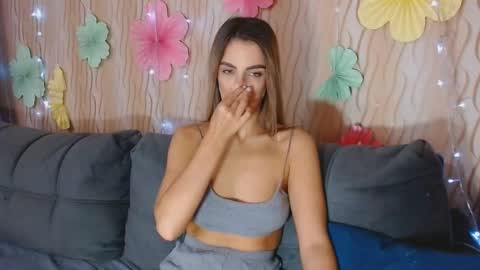 Snapshot of passionate_lora_ chatting on September 30, 3:23 am I am Lora and i am glad to see you in my room online show from September 30, 3:23 am