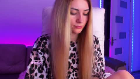 passionkc online show from April 4, 2:43 am