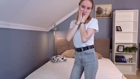 Snapshot of patsy_lewis chatting on September 10, 8:14 am Alice online show from September 10, 8:14 am