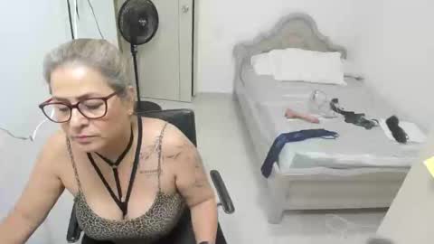 patyamorr online show from April 10, 4:46 pm