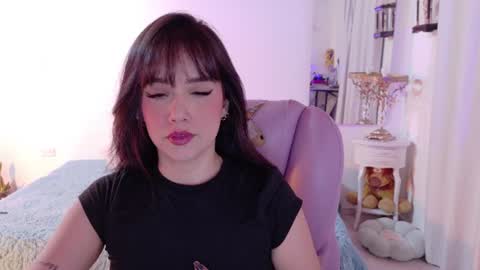 Sofa online show from June 29, 4:41 am