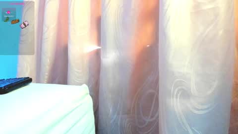 paulina online show from October 12, 2:08 pm
