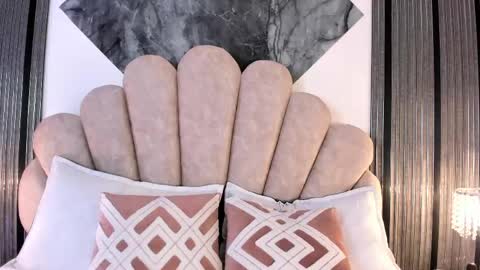 Paula   online show from April 25, 3:42 pm