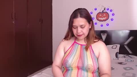 PAULA online show from October 16, 4:09 pm