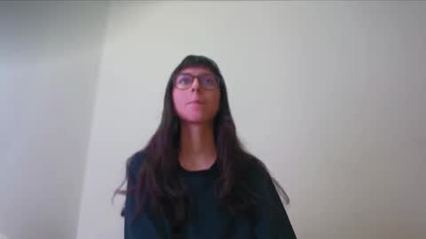   online show from December 21, 9:52 pm