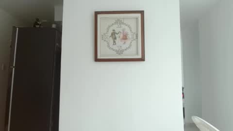 paulet latiin online show from April 23, 7:49 pm