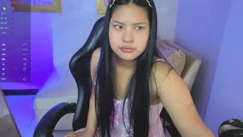 Live 800am 200pm COLOMBIAN HOUR online show from April 27, 1:08 pm