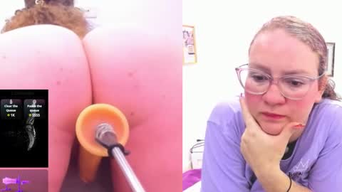 Snapshot of paulina_davis_ chatting on February 23, 9:33 pm Paulina Davis online show from February 23, 9:33 pm