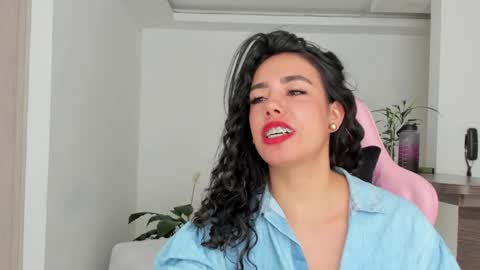 Snapshot of paulina_dossantos chatting on March 10, 8:56 pm paulina online show from March 10, 8:56 pm