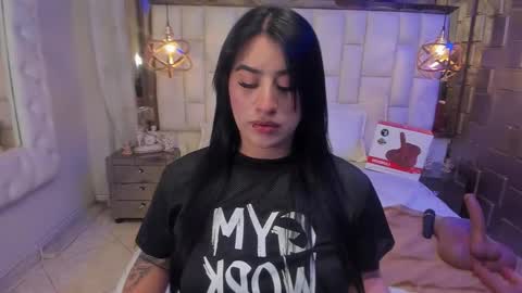 paulinabelen21 online show from March 12, 4:15 am