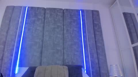 Snapshot of paulinaduarte_ chatting on February 25, 10:15 am Paulina online show from February 25, 10:15 am