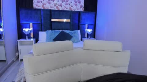Snapshot of paulinaduarte_ chatting on September 13, 12:46 pm Paulina online show from September 13, 12:46 pm