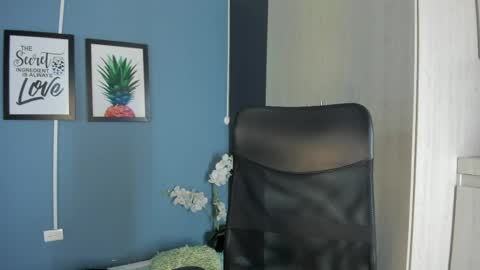 Paulina online show from April 20, 11:13 am