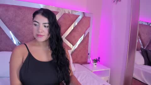 Snapshot of paulinaduarte_ chatting on September 20, 1:09 pm Paulina online show from September 20, 1:09 pm