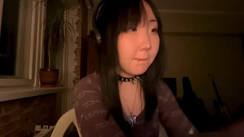 Yuna online show from February 18, 3:00 pm