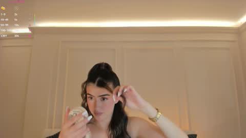 Paulina Santos  online show from March 4, 8:15 pm