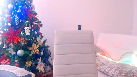 vle online show from December 13, 6:27 pm