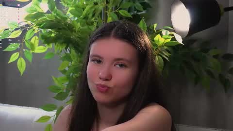 Beautiful Mila online show from July 3, 2:39 am