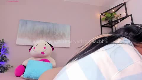 Briana online show from June 9, 1:43 pm
