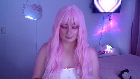 peacherry_ online show from February 1, 1:34 am