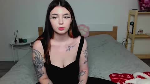 Peachy online show from March 12, 5:38 pm