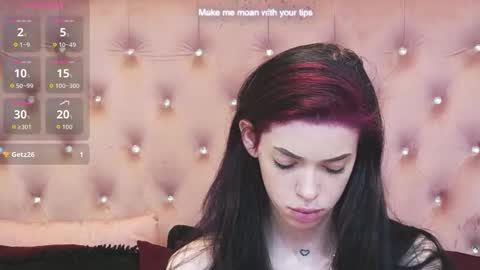 Ella online show from March 7, 1:29 pm