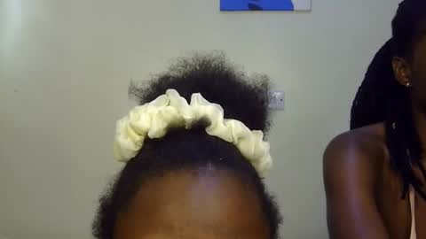 vel online show from December 4, 6:26 am