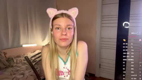 Mary online show from October 22, 6:57 pm