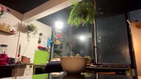 Kris online show from April 23, 2:52 am