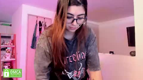Sarah Ana Banana online show from July 17, 1:48 pm