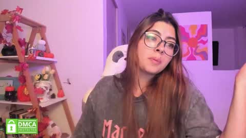 Sarah Ana Banana online show from October 20, 3:31 am