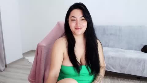 Snapshot of perfect_daisy chatting on October 8, 7:35 am Daisy online show from October 8, 7:35 am
