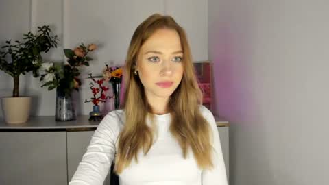 Cindy online show from June 15, 5:18 am
