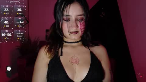 Snapshot of perla_campbell chatting on October 16, 8:11 pm online show from October 16, 8:11 pm