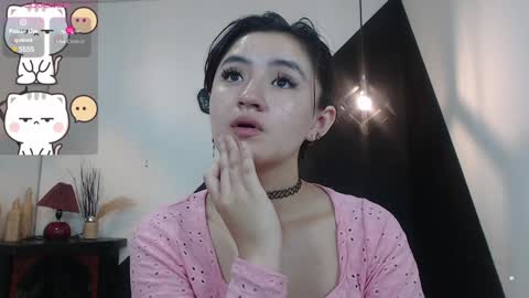 Snapshot of perla_campbell chatting on January 5, 1:04 pm online show from January 5, 1:04 pm