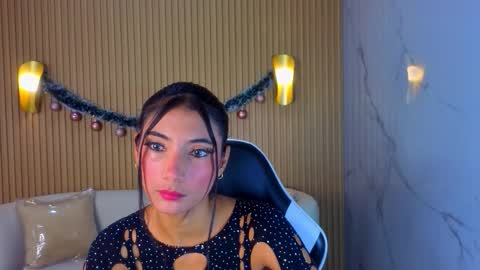 perla_moon_tx online show from February 6, 12:41 pm