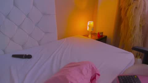 Marie online show from April 23, 12:29 pm