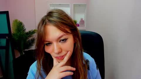 horror flying on the wings of the night.... online show from October 12, 10:39 am